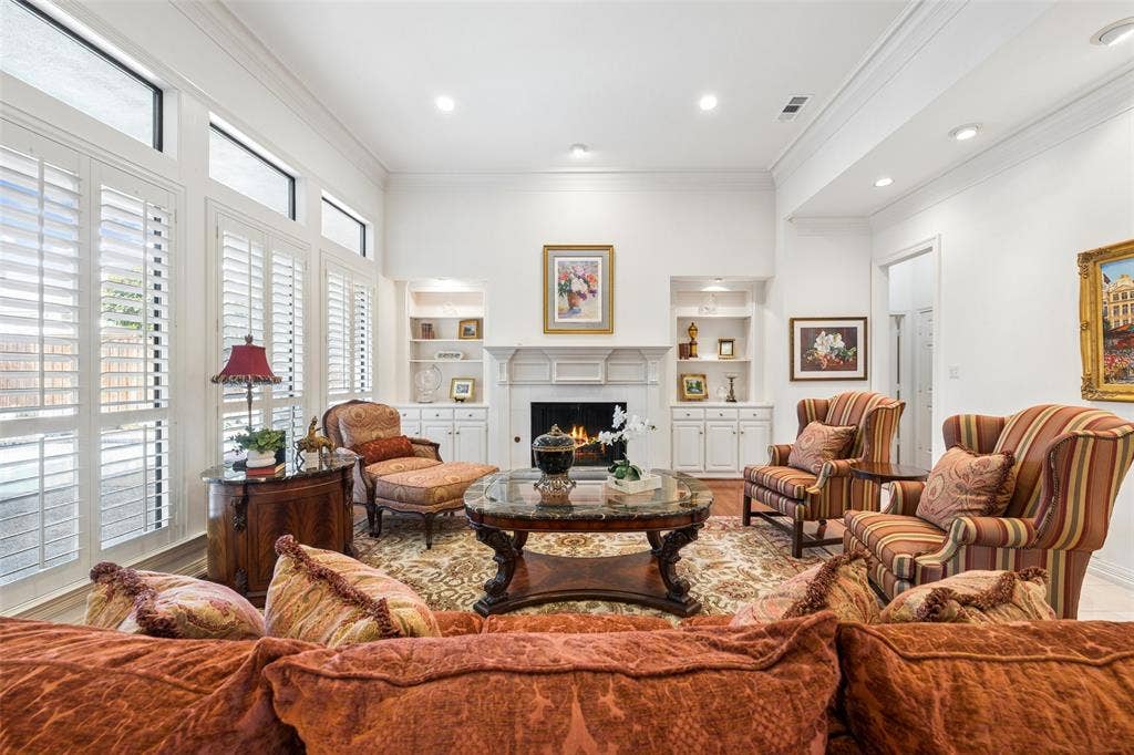 4428 Hollow Oak Drive, Dallas, TX 75287 4428 Hollow Oak Drive, Dallas, TX 75287
