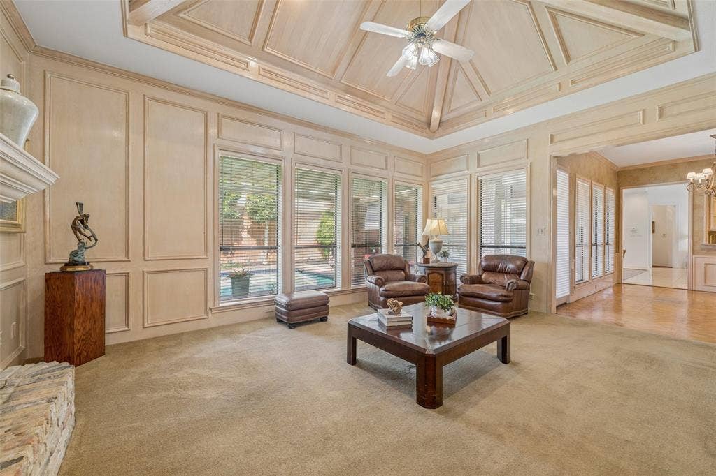 4428 Hollow Oak Drive, Dallas, TX 75287 4428 Hollow Oak Drive, Dallas, TX 75287