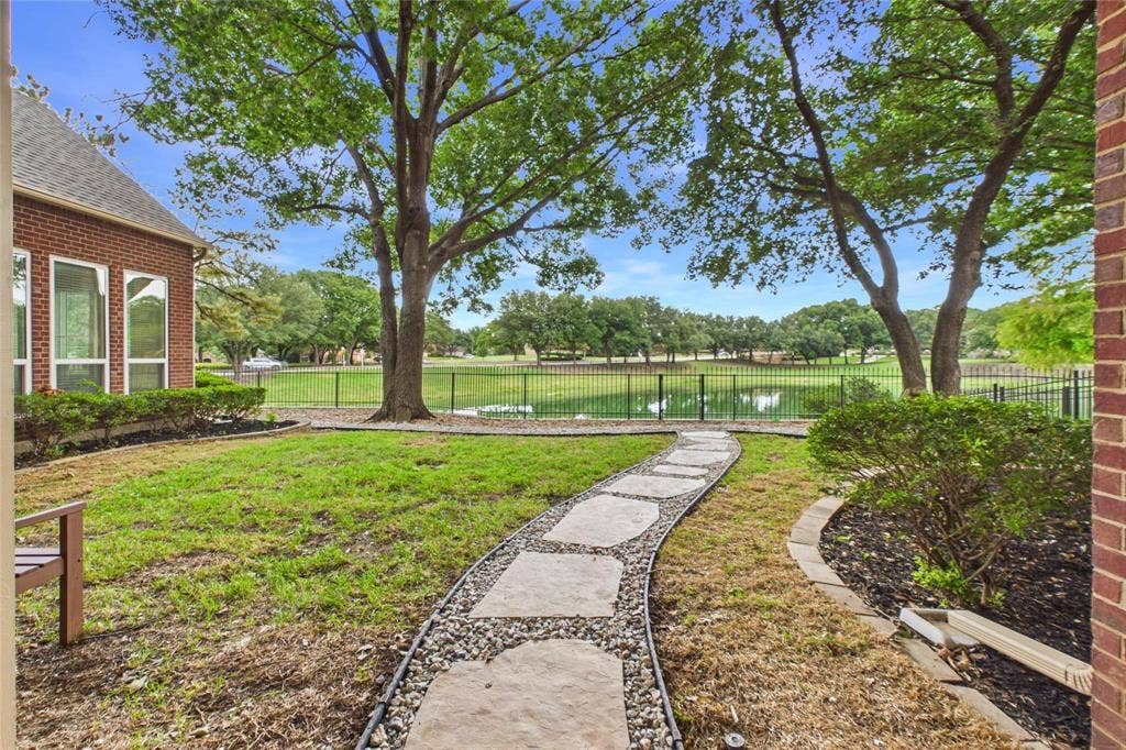 7005 Wellington Point Road, McKinney, TX 75072 7005 Wellington Point Road, McKinney, TX 75072
