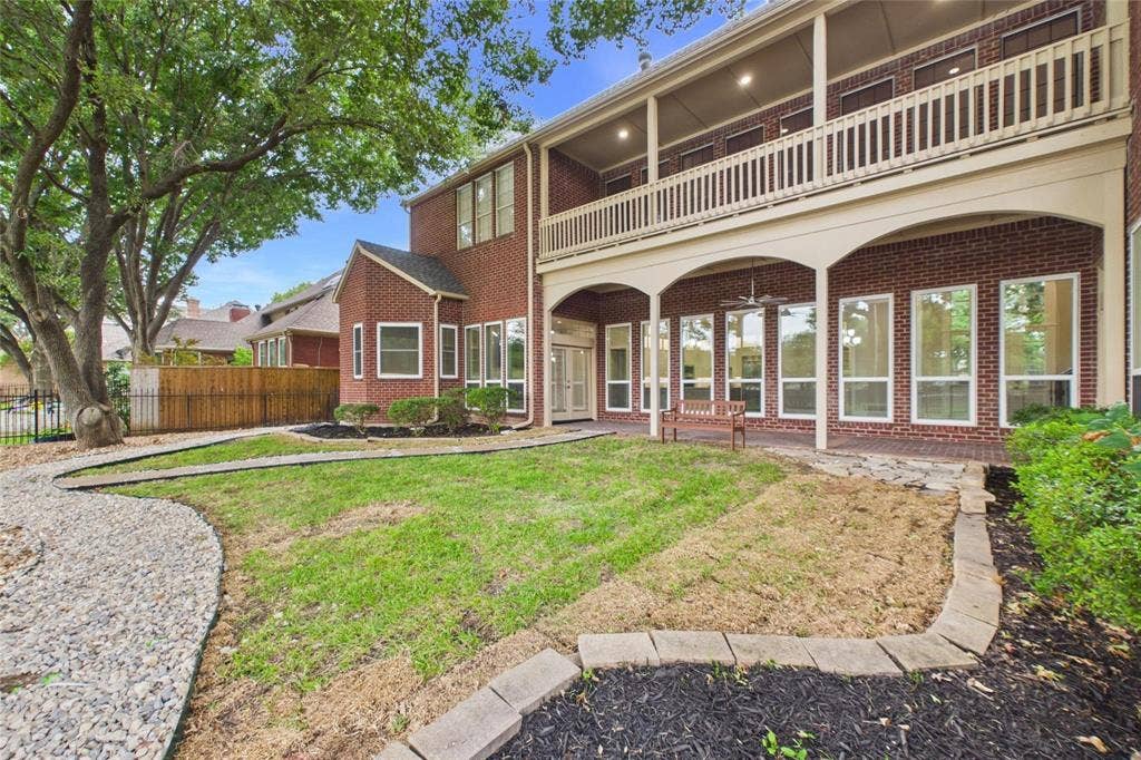 7005 Wellington Point Road, McKinney, TX 75072 7005 Wellington Point Road, McKinney, TX 75072