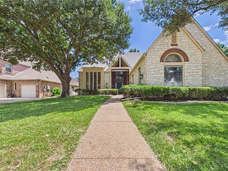 Property photo for 7005 Wellington Point Road, McKinney, TX