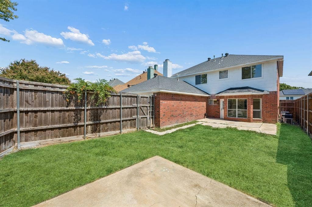 6729 Macintosh Drive, Plano, TX 75023 6729 Macintosh Drive, Plano, TX 75023