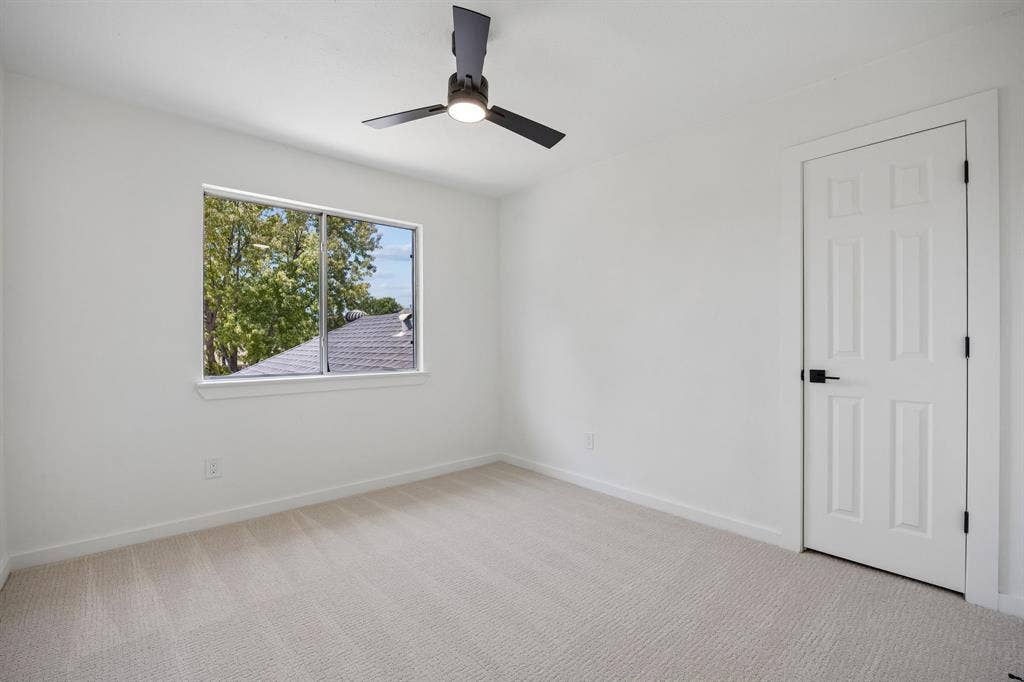 6729 Macintosh Drive, Plano, TX 75023 6729 Macintosh Drive, Plano, TX 75023
