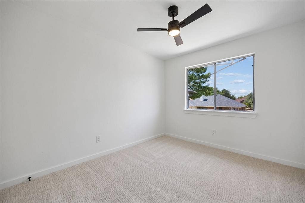 6729 Macintosh Drive, Plano, TX 75023 6729 Macintosh Drive, Plano, TX 75023