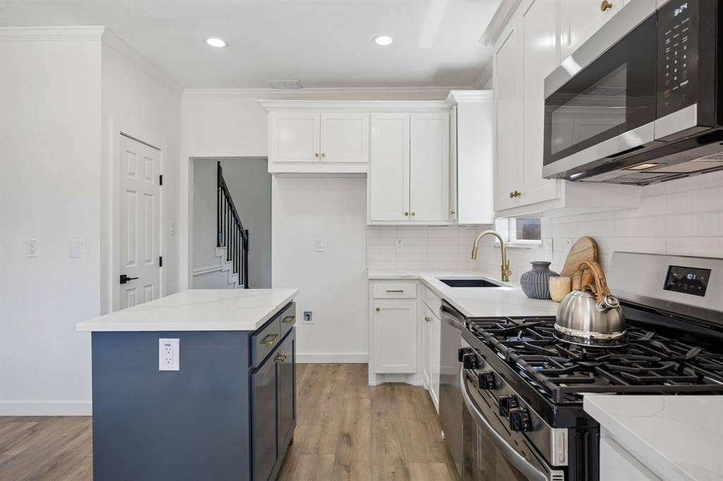 6729 Macintosh Drive, Plano, TX 75023 6729 Macintosh Drive, Plano, TX 75023