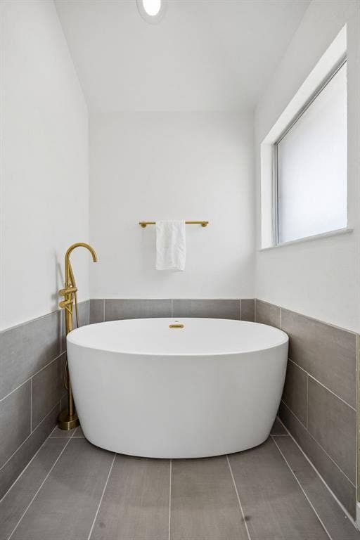 6729 Macintosh Drive, Plano, TX 75023 6729 Macintosh Drive, Plano, TX 75023