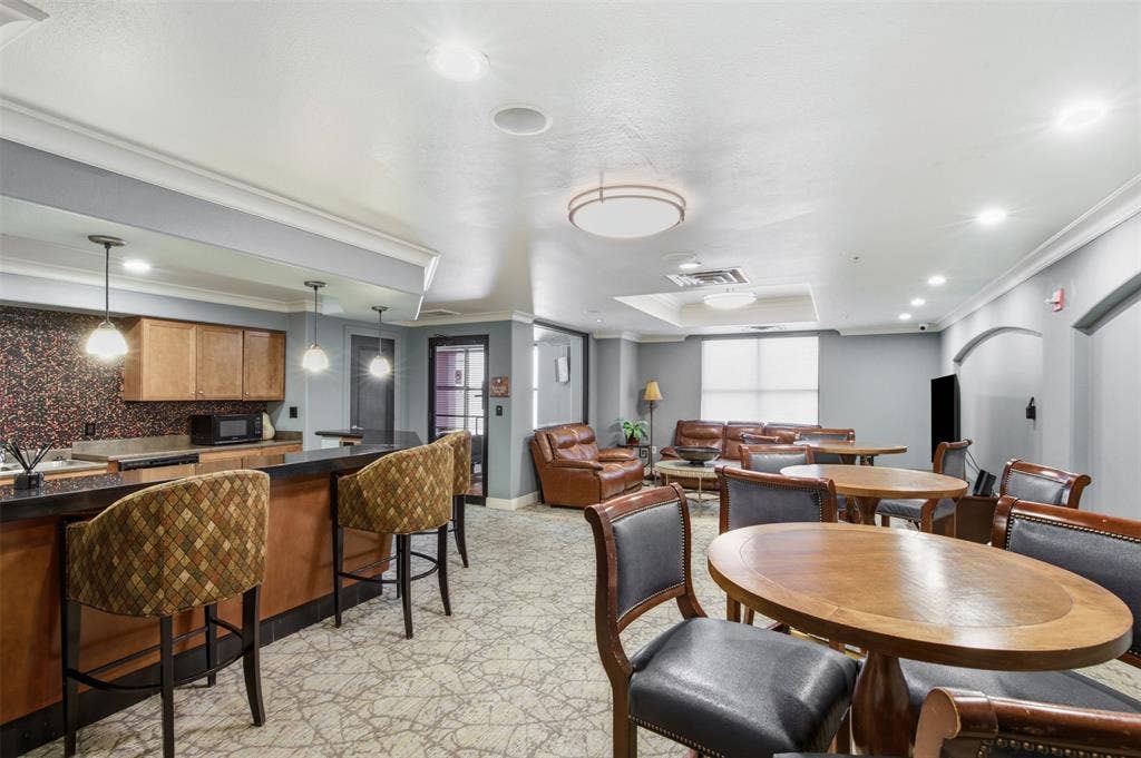 330 Las Colinas Boulevard E, #1216, Irving, TX 75039 Grand Salon community area for hosting parties.