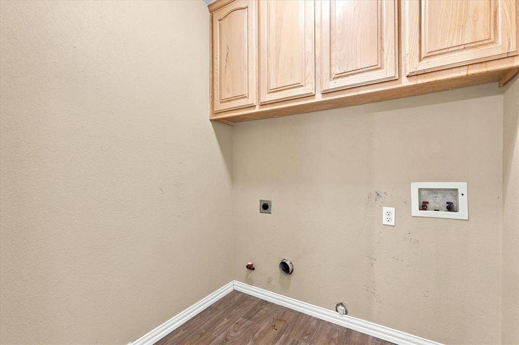 9934 Stonehearth Lane, Forney, TX 75126