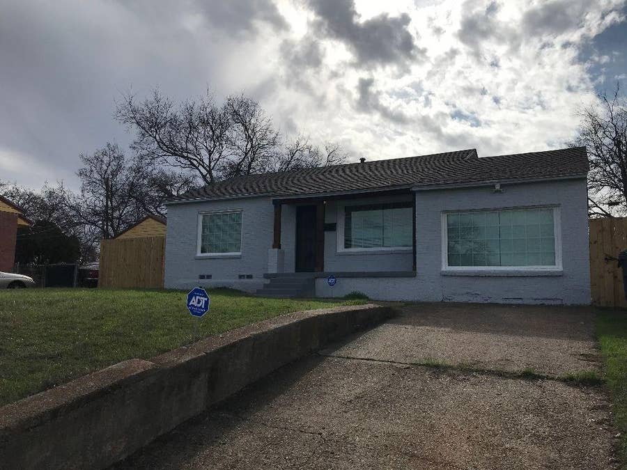 Property photo for 1956 E Illinois Avenue, Dallas, TX