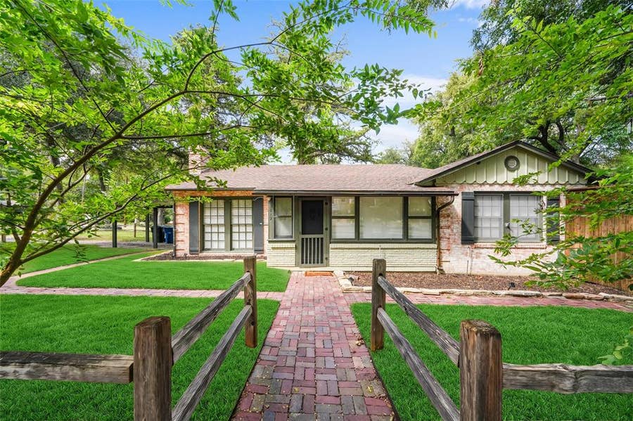 Property photo for 2819 Alden Avenue, Dallas, TX