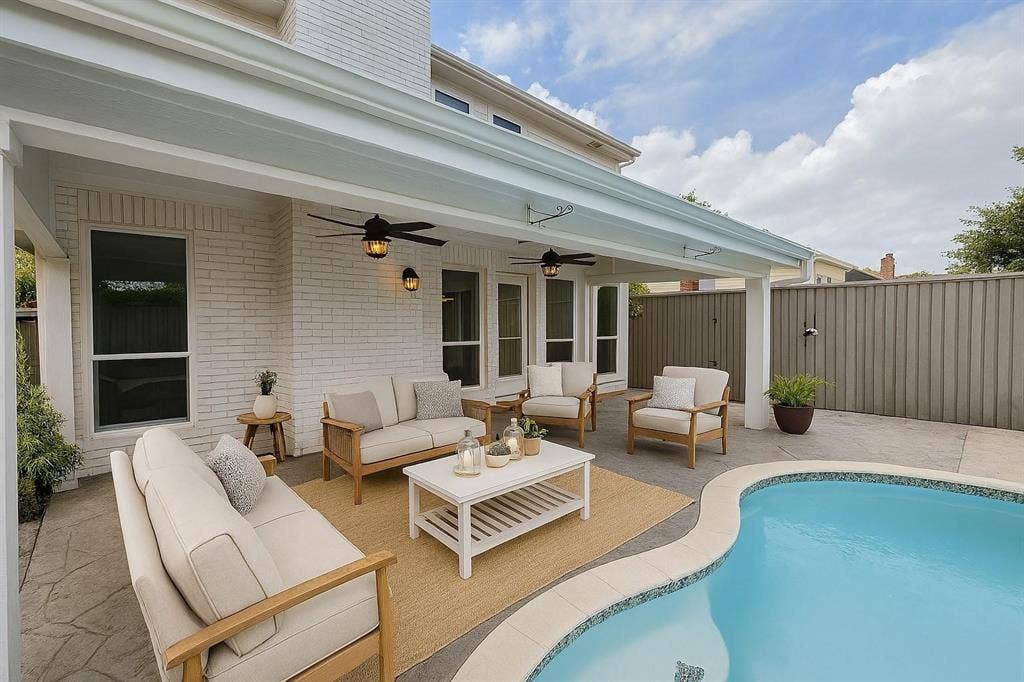 2009 Antwerp Avenue, Plano, TX 75025 2009 Antwerp Avenue, Plano, TX 75025