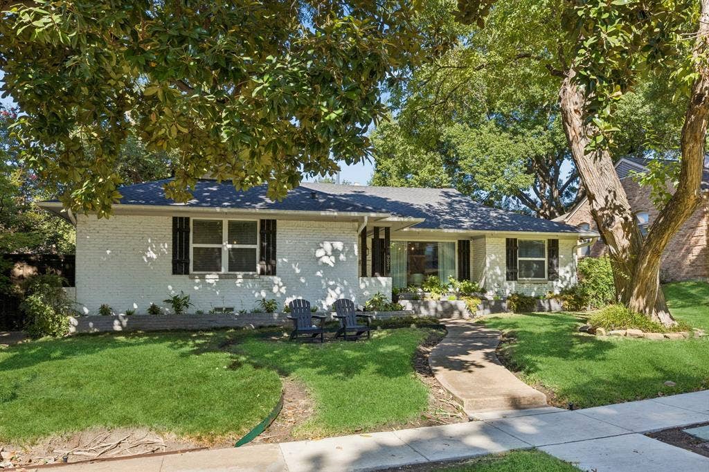 9021 Aldwick Drive, Dallas, TX 75238 9021 Aldwick - Tom Hughes Team - Front of Home