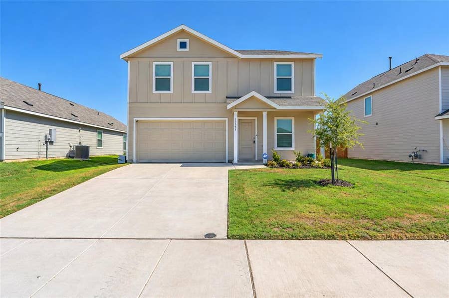 Property photo for 11554 Gammon Avenue, Rhome, TX
