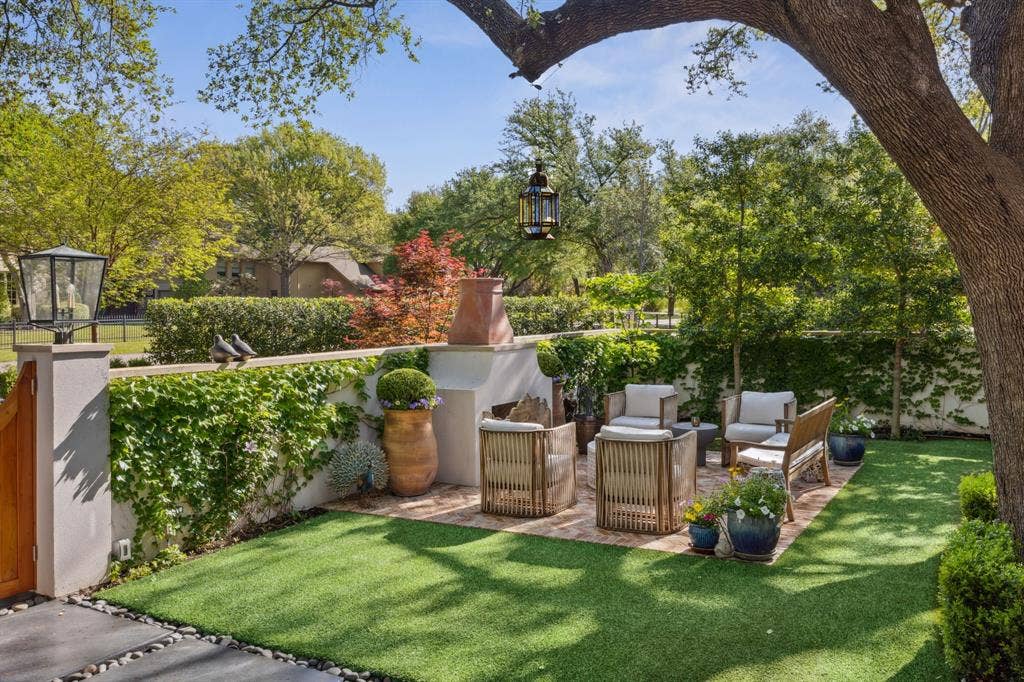 4222 Brookview Drive, Dallas, TX 75220 4222 Brookview Drive, Dallas, TX 75220