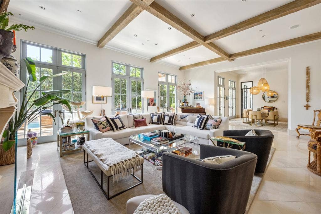 4222 Brookview Drive, Dallas, TX 75220 4222 Brookview Drive, Dallas, TX 75220