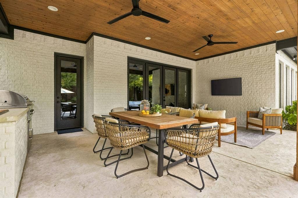 6839 Coronado Avenue, Dallas, TX 75214 6839 Coronado Avenue, Dallas, TX 75214