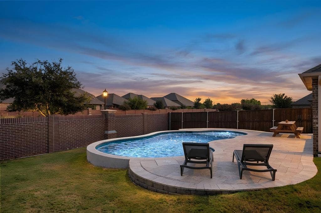 244 Jefferson Lane, Fate, TX 75189 244 Jefferson Lane, Fate, TX 75189