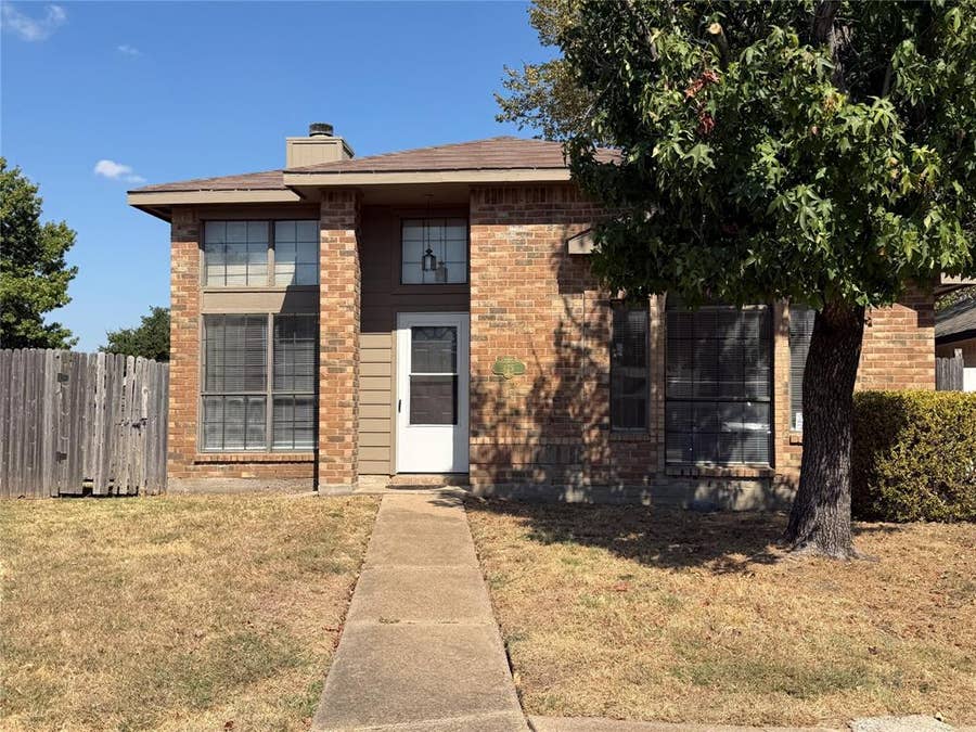 Property photo for 425 Horse Shoe Bend, Mesquite, TX