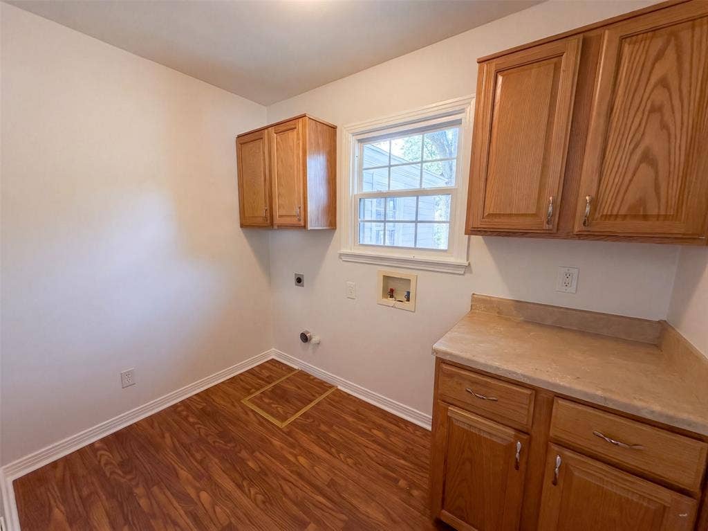 3802 Poinsettia Drive, Dallas, TX 75211