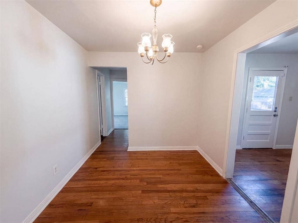 3802 Poinsettia Drive, Dallas, TX 75211