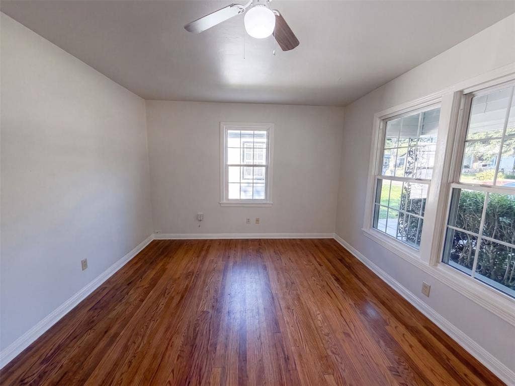 3802 Poinsettia Drive, Dallas, TX 75211
