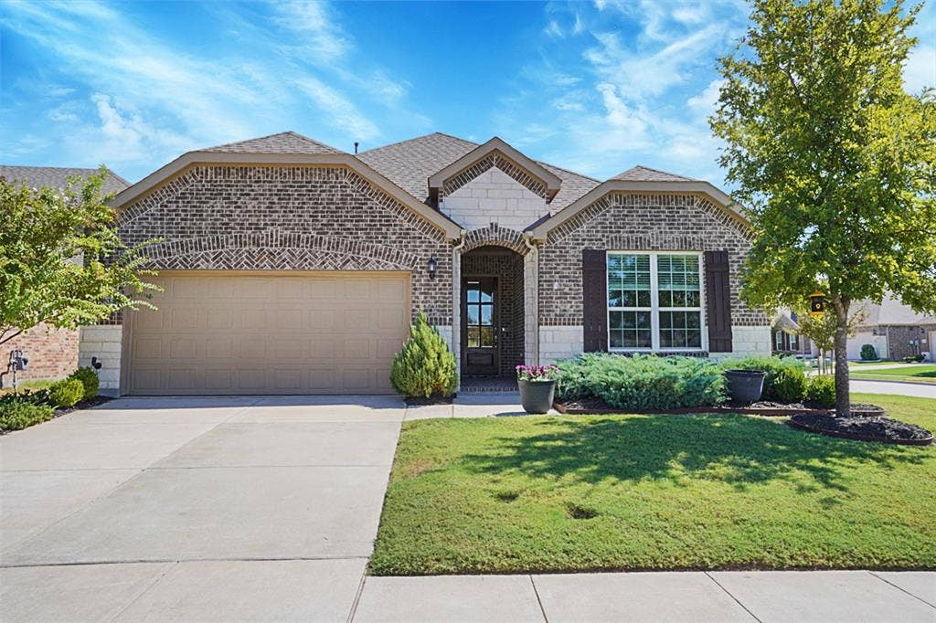 2700 Gillingham Lane, McKinney, TX 75071 2700 Gillingham Lane, McKinney, TX 75071