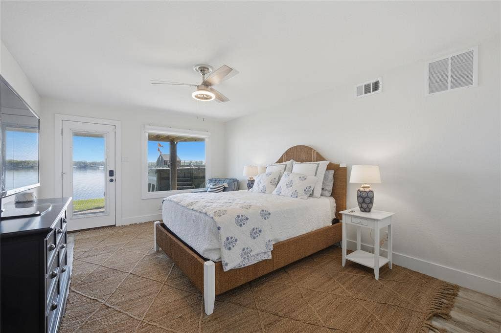 648 Enchanted Isles Drive, Mabank, TX 75156 648 Enchanted Isles Drive, Mabank, TX 75156