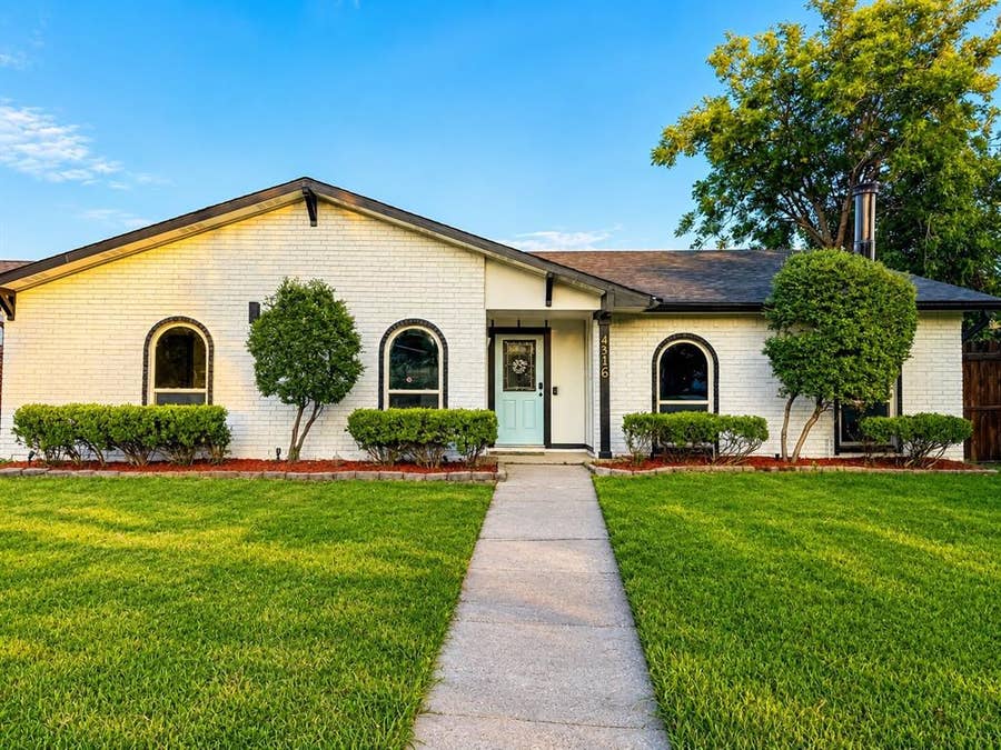 Property photo for 4316 Woodbluff Drive, Mesquite, TX