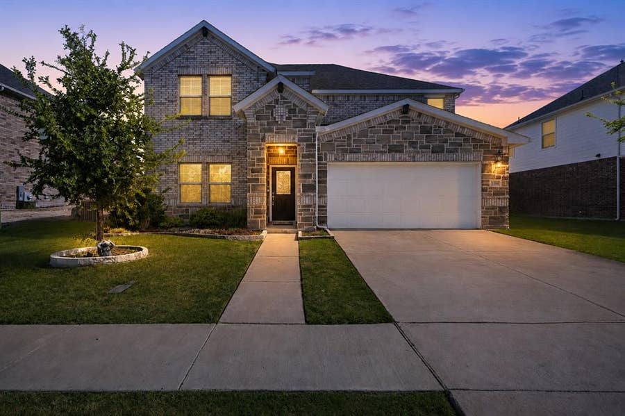Property photo for 148 Lisa Lane, Royse City, TX