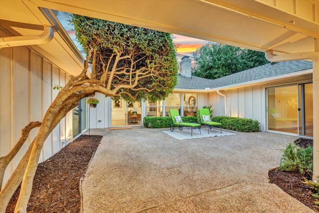 2801 W Aspen Court, Plano, TX 75075 2801 W Aspen Court, Plano, TX 75075