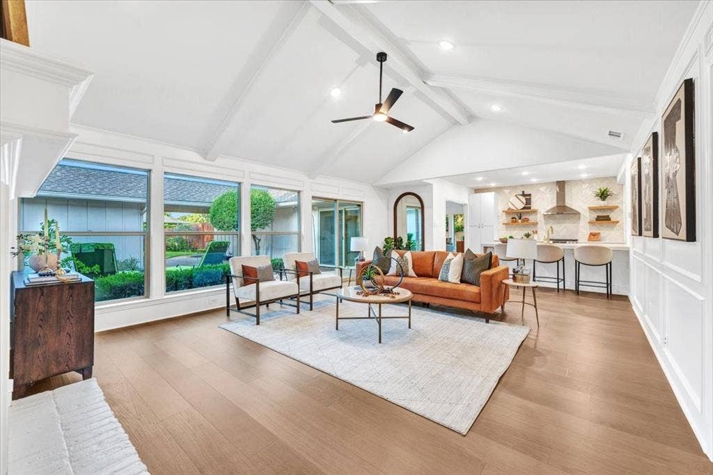 2801 W Aspen Court, Plano, TX 75075 2801 W Aspen Court, Plano, TX 75075