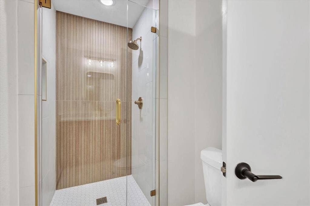 2801 W Aspen Court, Plano, TX 75075 2801 W Aspen Court, Plano, TX 75075