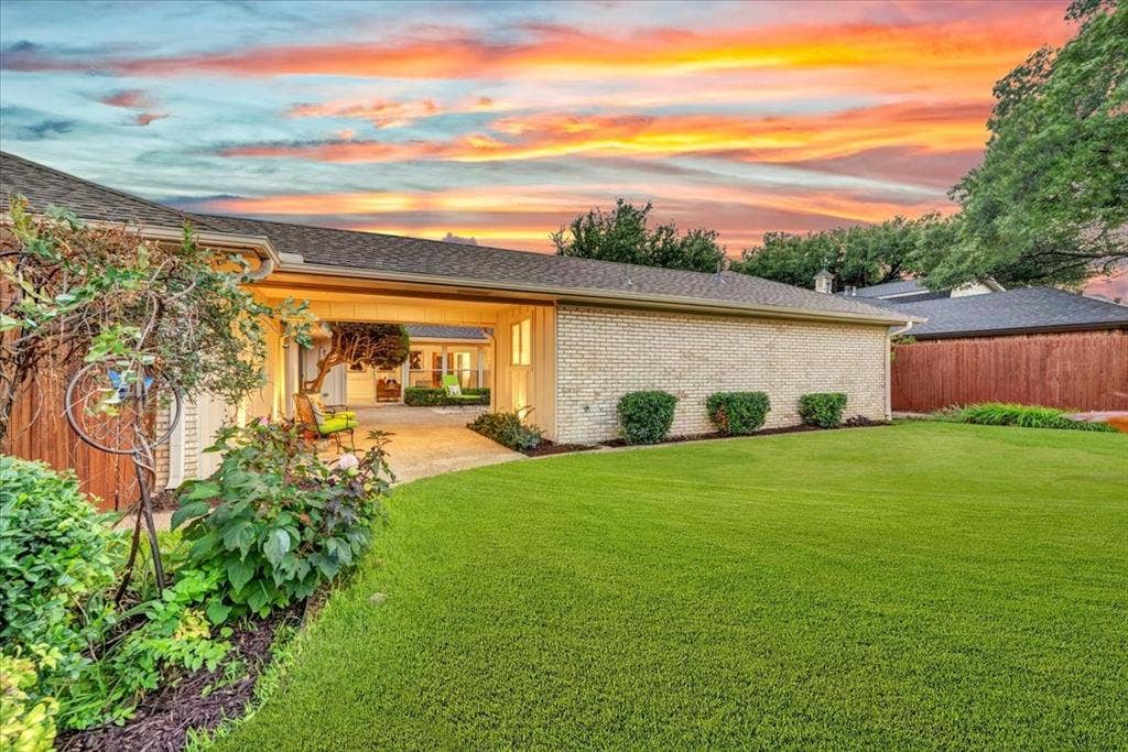 2801 W Aspen Court, Plano, TX 75075 2801 W Aspen Court, Plano, TX 75075