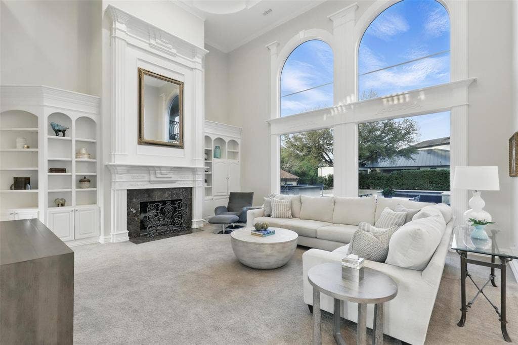 6800 Oak Hill Drive, Fort Worth, TX 76132 6800 Oak Hill Drive, Fort Worth, TX 76132