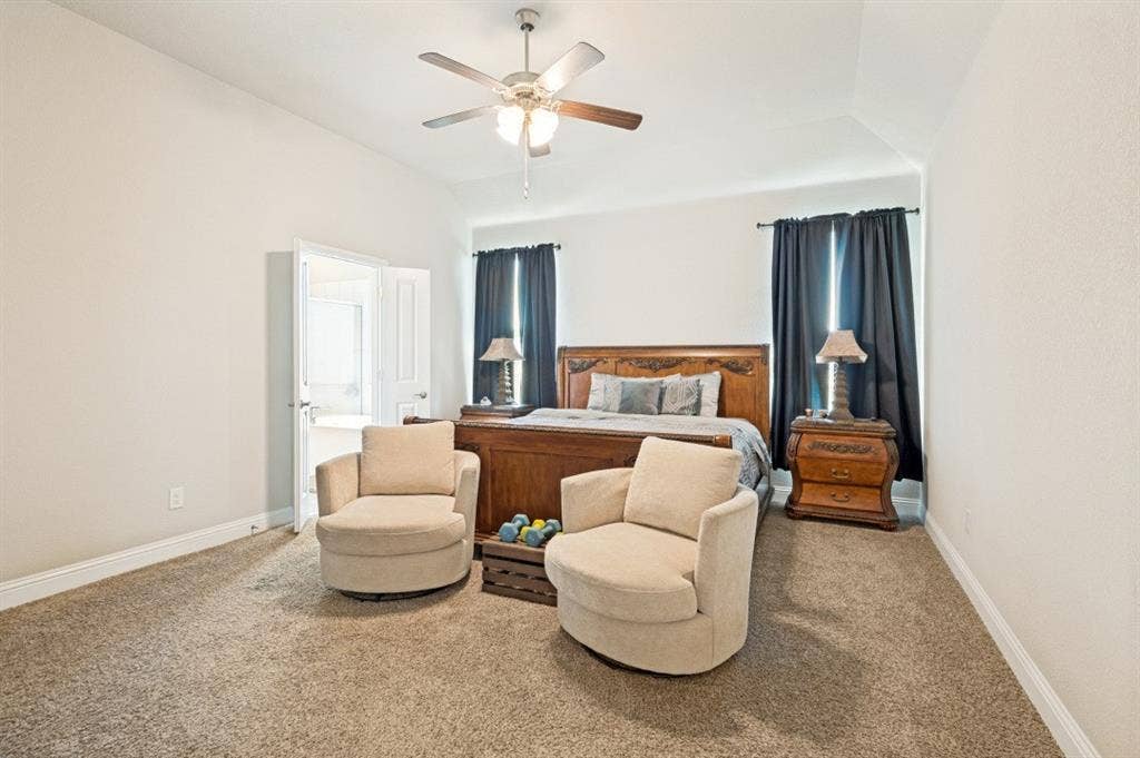 1006 Summer Grove Drive, Midlothian, TX 76065