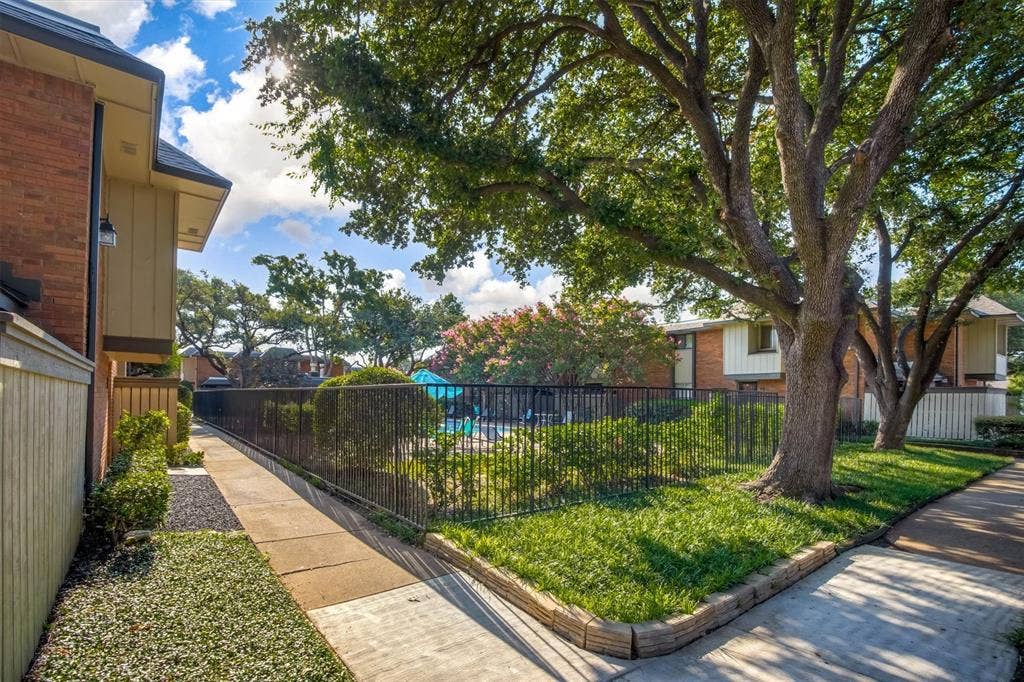 2805 Lineville Drive, #105, Farmers Branch, TX 75234 2805 Lineville Drive, #105, Farmers Branch, TX 75234