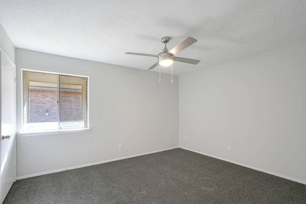 2805 Lineville Drive, #105, Farmers Branch, TX 75234 2805 Lineville Drive, #105, Farmers Branch, TX 75234