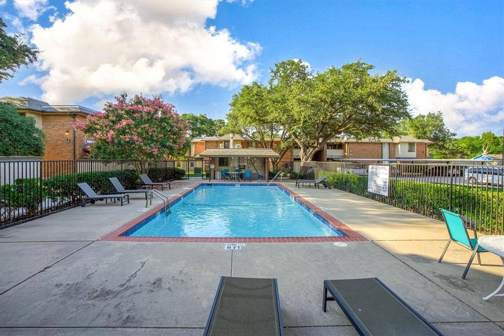 2805 Lineville Drive, #105, Farmers Branch, TX 75234 2805 Lineville Drive, #105, Farmers Branch, TX 75234