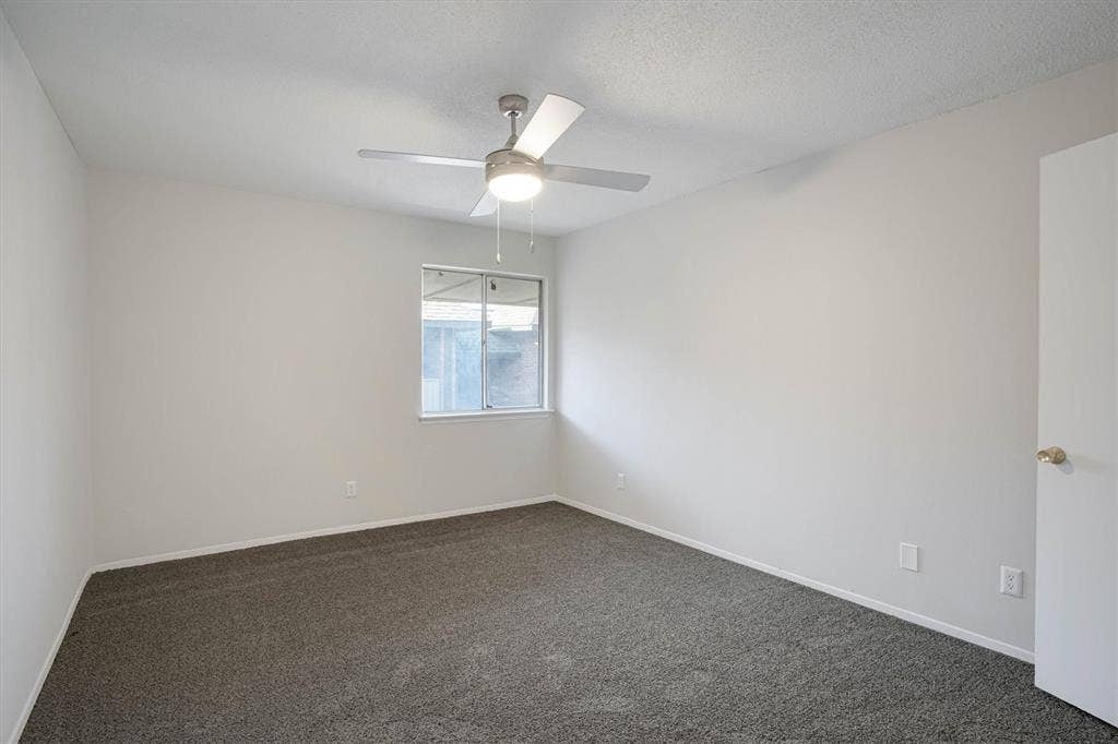 2805 Lineville Drive, #105, Farmers Branch, TX 75234 2805 Lineville Drive, #105, Farmers Branch, TX 75234