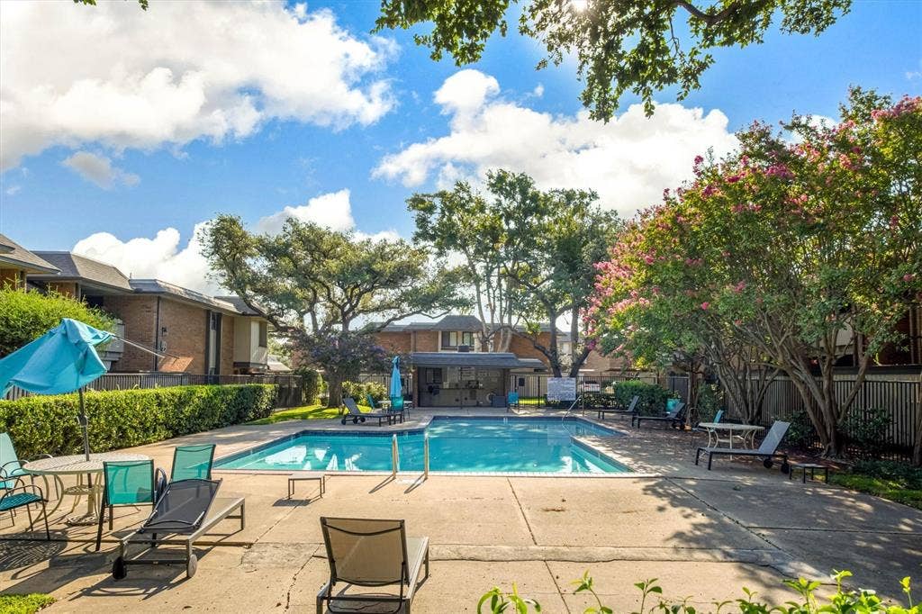 2805 Lineville Drive, #105, Farmers Branch, TX 75234 2805 Lineville Drive, #105, Farmers Branch, TX 75234