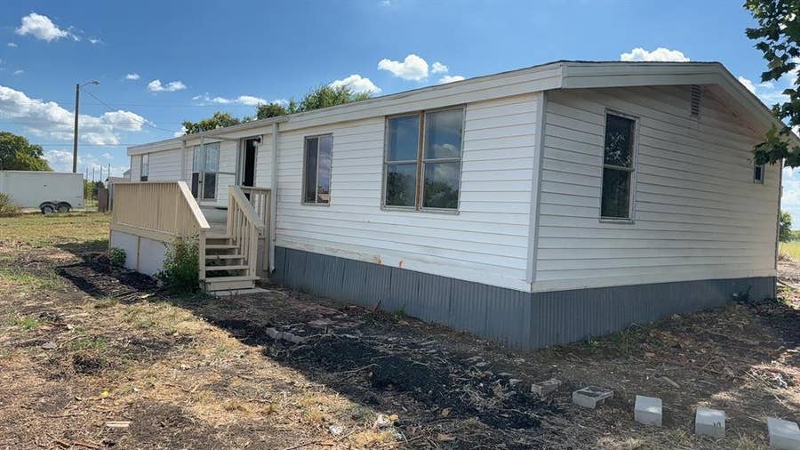 Property photo for 2768 Poppy Lane, Princeton, TX