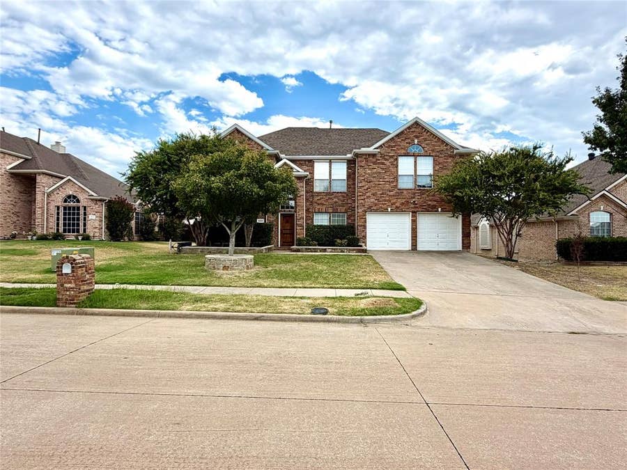 Property photo for 5808 Colby Drive, Plano, TX