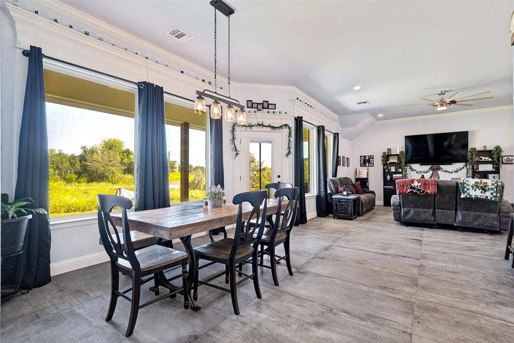 2128 Christine Drive, Granbury, TX 76048