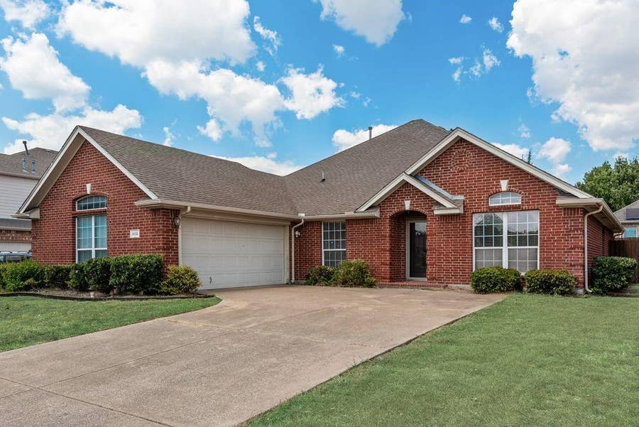 Property photo for 1113 Noblewood Drive, Glenn Heights, TX