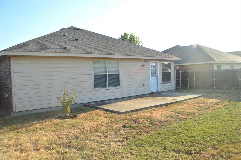 145 Meadow Crest Drive, Princeton, TX 75407 145 Meadow Crest Drive, Princeton, TX 75407