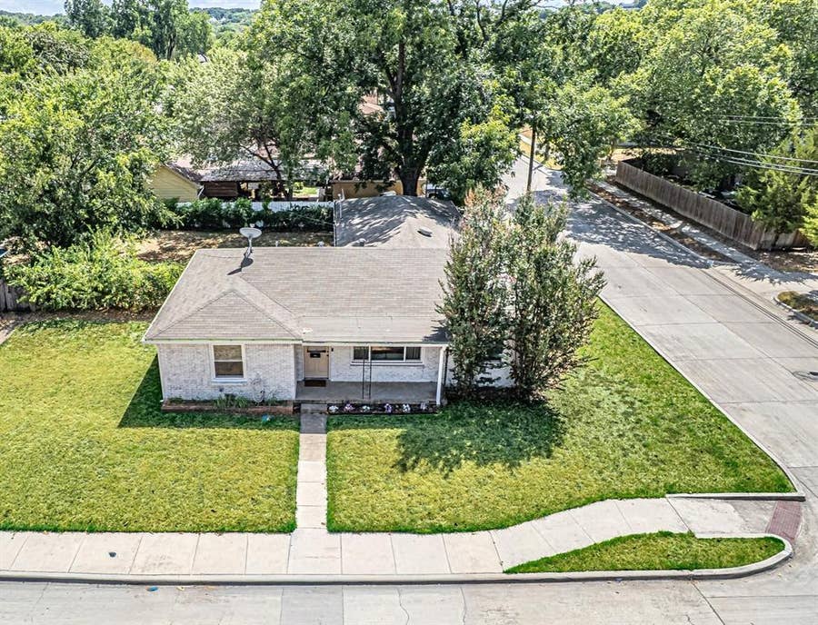 Property photo for 5761 Tracyne Drive, Westworth Village, TX