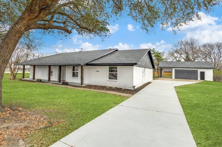 Property photo for 7901 Esquire Lane, Rowlett, TX