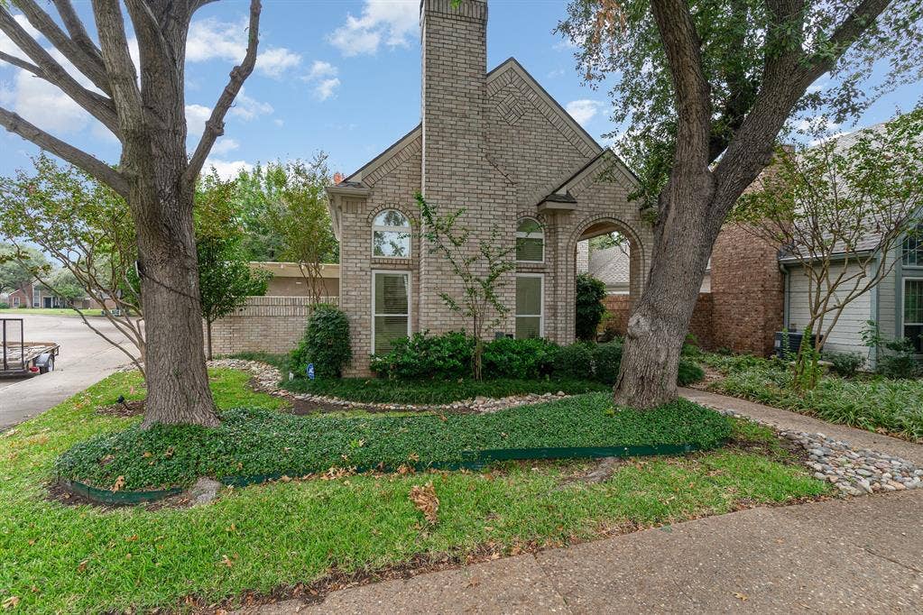 17732 Windflower Way, Dallas, TX 75252 View of front facade