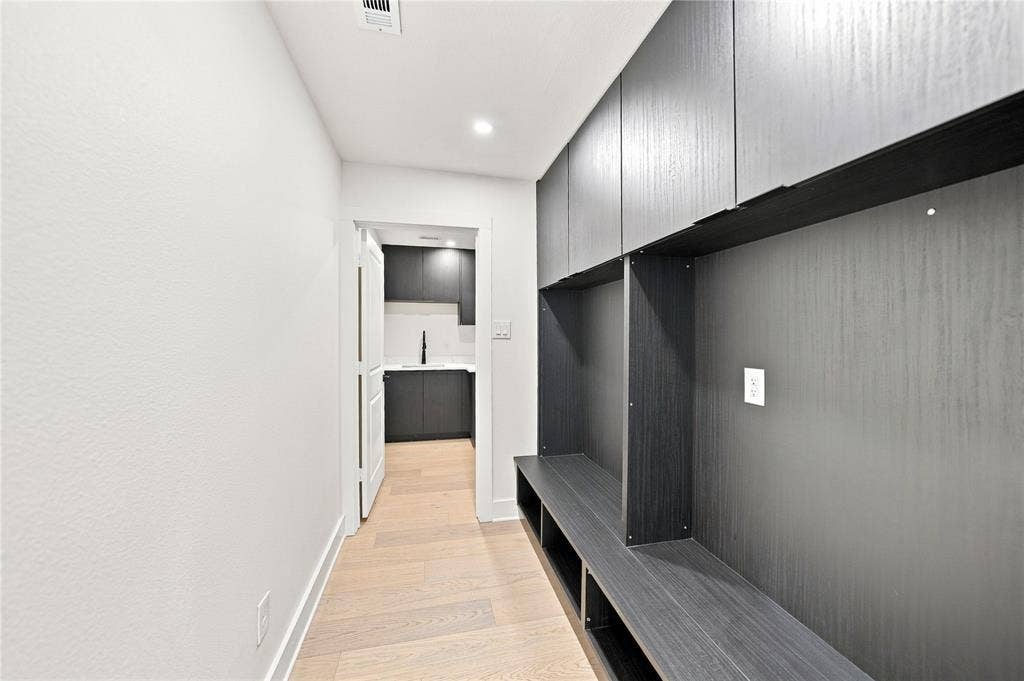 16212 Spring Creek Road, Dallas, TX 75248 16212 Spring Creek Road, Dallas, TX 75248