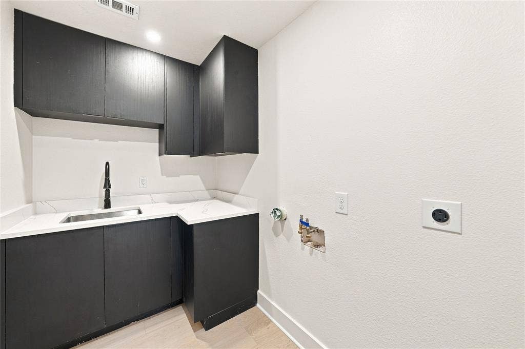 16212 Spring Creek Road, Dallas, TX 75248 16212 Spring Creek Road, Dallas, TX 75248